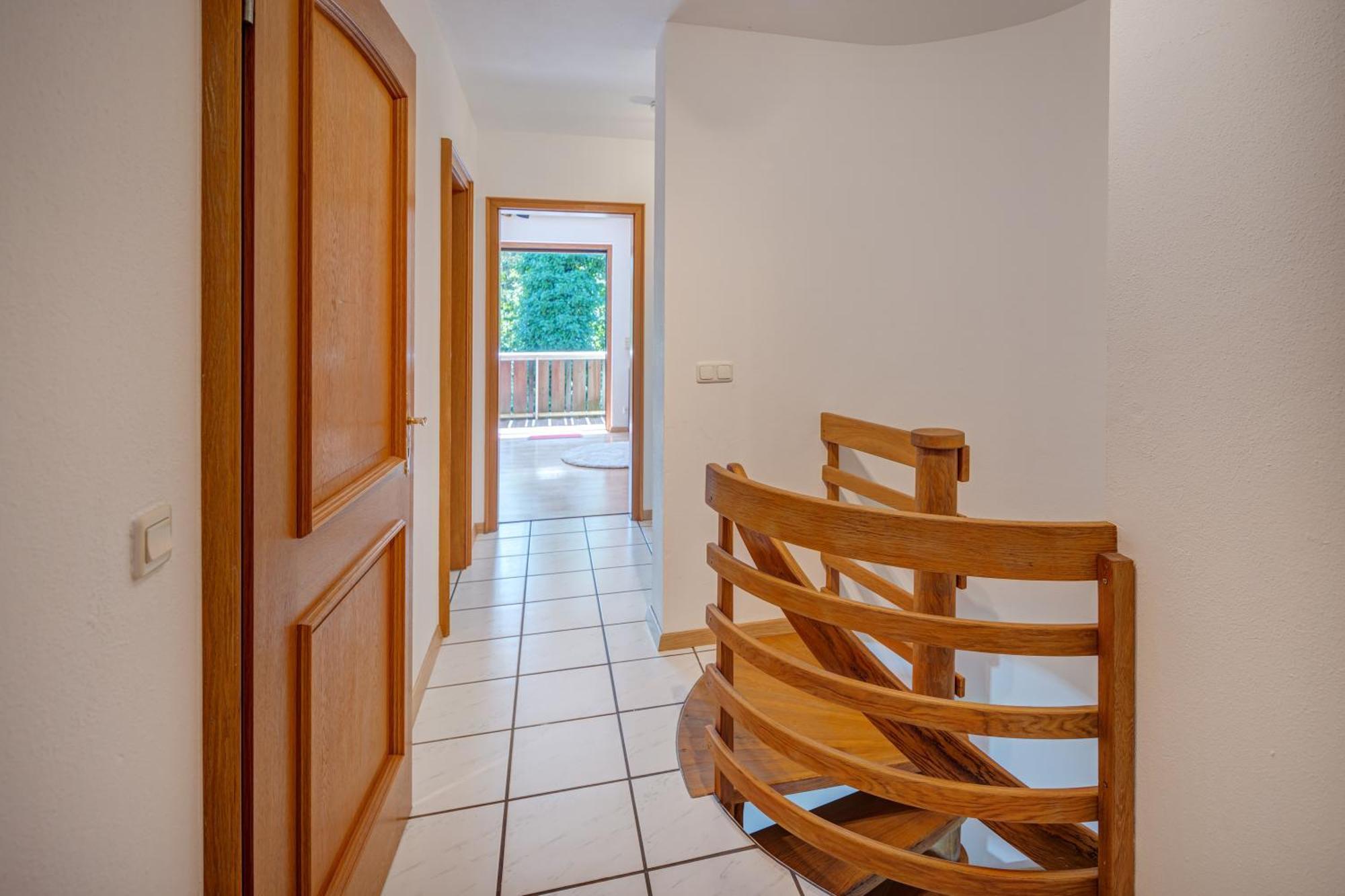 Moderne Maisonette Mit Garten Apartment *